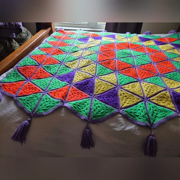 Vintage Colorful Geometric Handmade Crochet Blanket Afghan - Picture 9 of 14